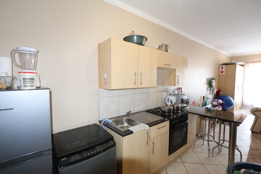1 Bedroom Property for Sale in Vredenhof Sh Free State